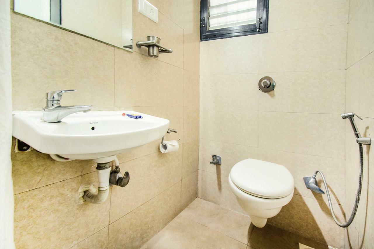 Hotel Eco Inn Viman Nagar Pune Exterior photo
